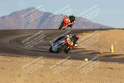 media/Dec-16-2023-CVMA (Sat) [[bb38a358a2]]/Race 13 Amateur Supersport Middleweight/